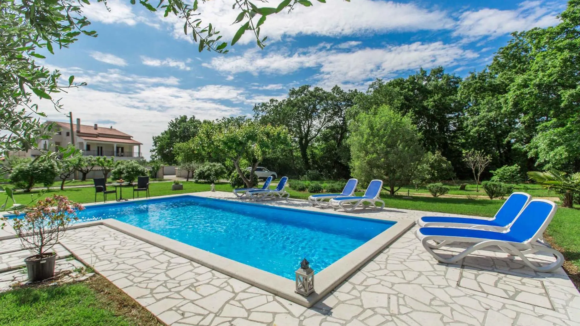 Apartments In Sveti Lovrec - Istrien 47117 Kirmenjak