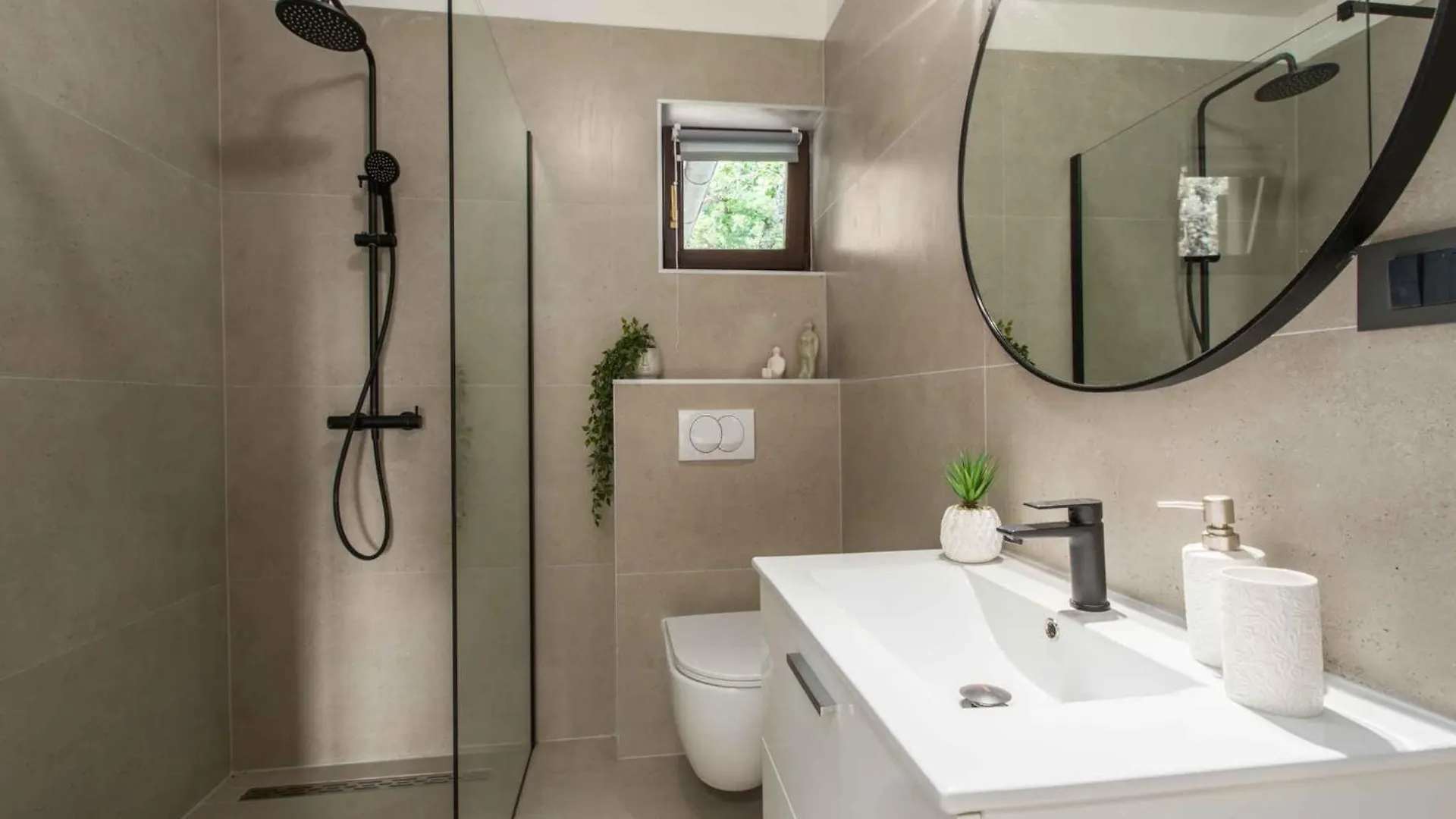 Apartments In Sveti Lovrec - Istrien 47117 Kirmenjak