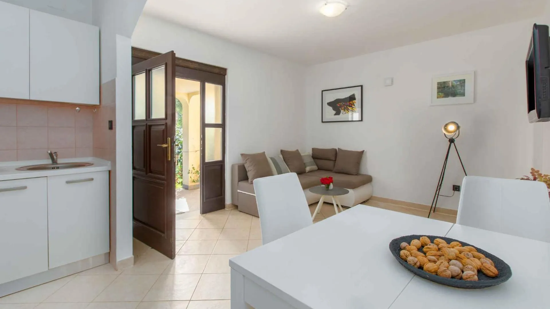 Apartments In Sveti Lovrec - Istrien 47117 Kirmenjak