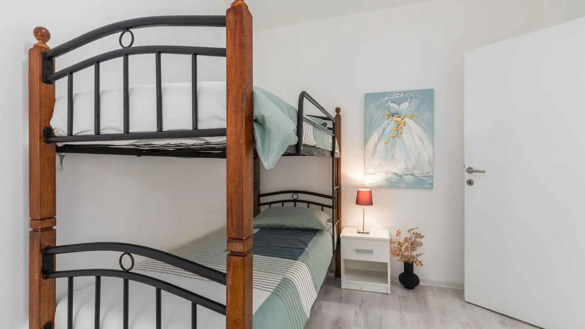Apartments In Sveti Lovrec - Istrien 47117 Kirmenjak